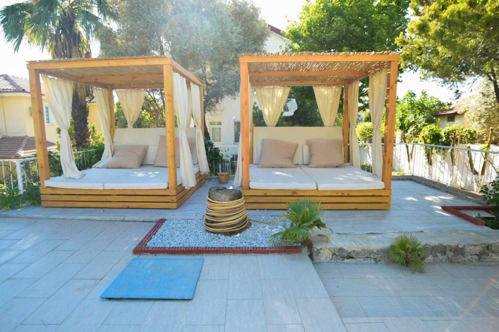Kekik Azure Homes Oeluedeniz Fethiye Exterior foto